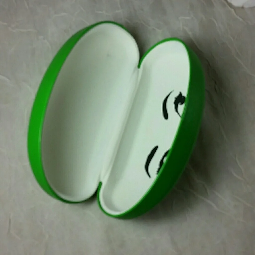 Kate Spade green eyeglass case